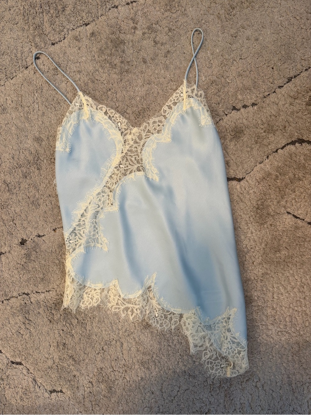 Viral zara lace cami